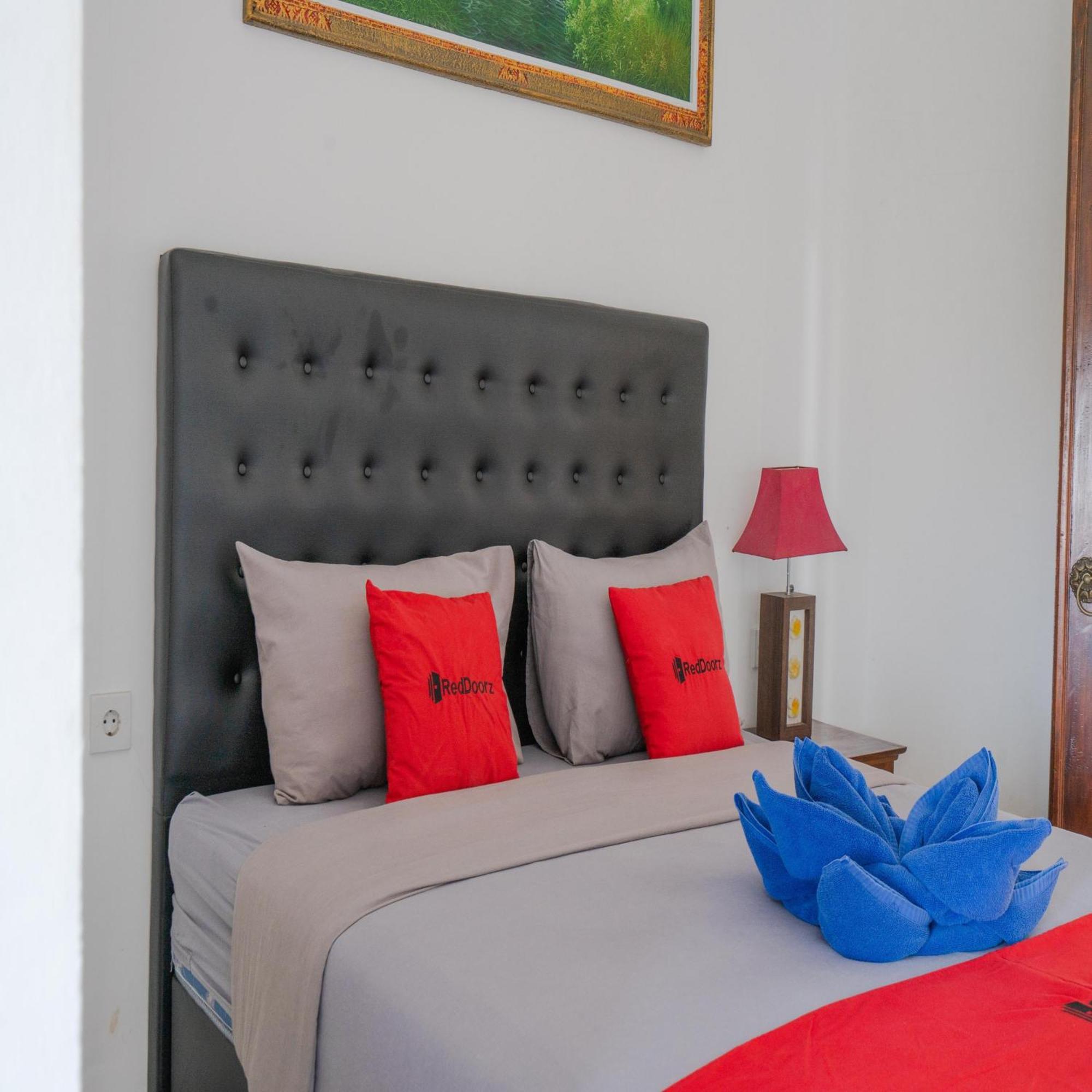 Reddoorz @ Uluwatu Suites Eksteriør bilde