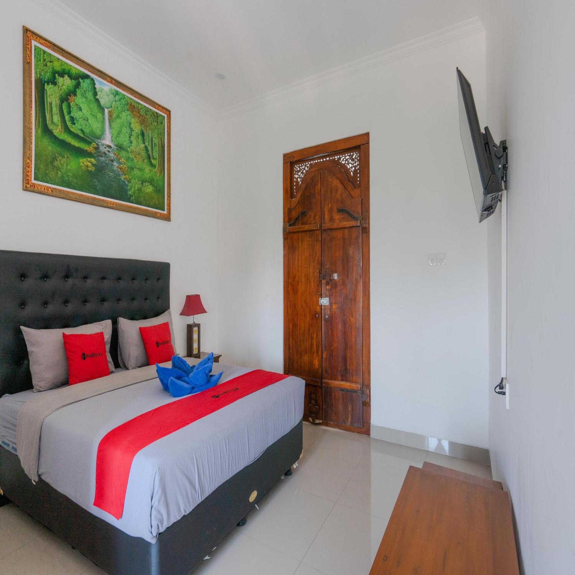 Reddoorz @ Uluwatu Suites Eksteriør bilde