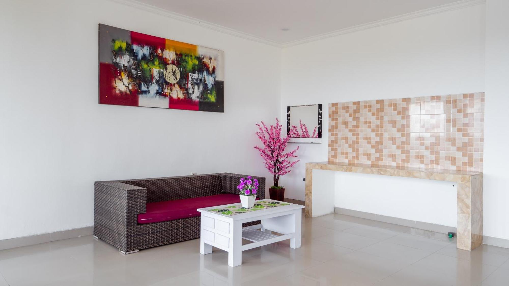 Reddoorz @ Uluwatu Suites Eksteriør bilde