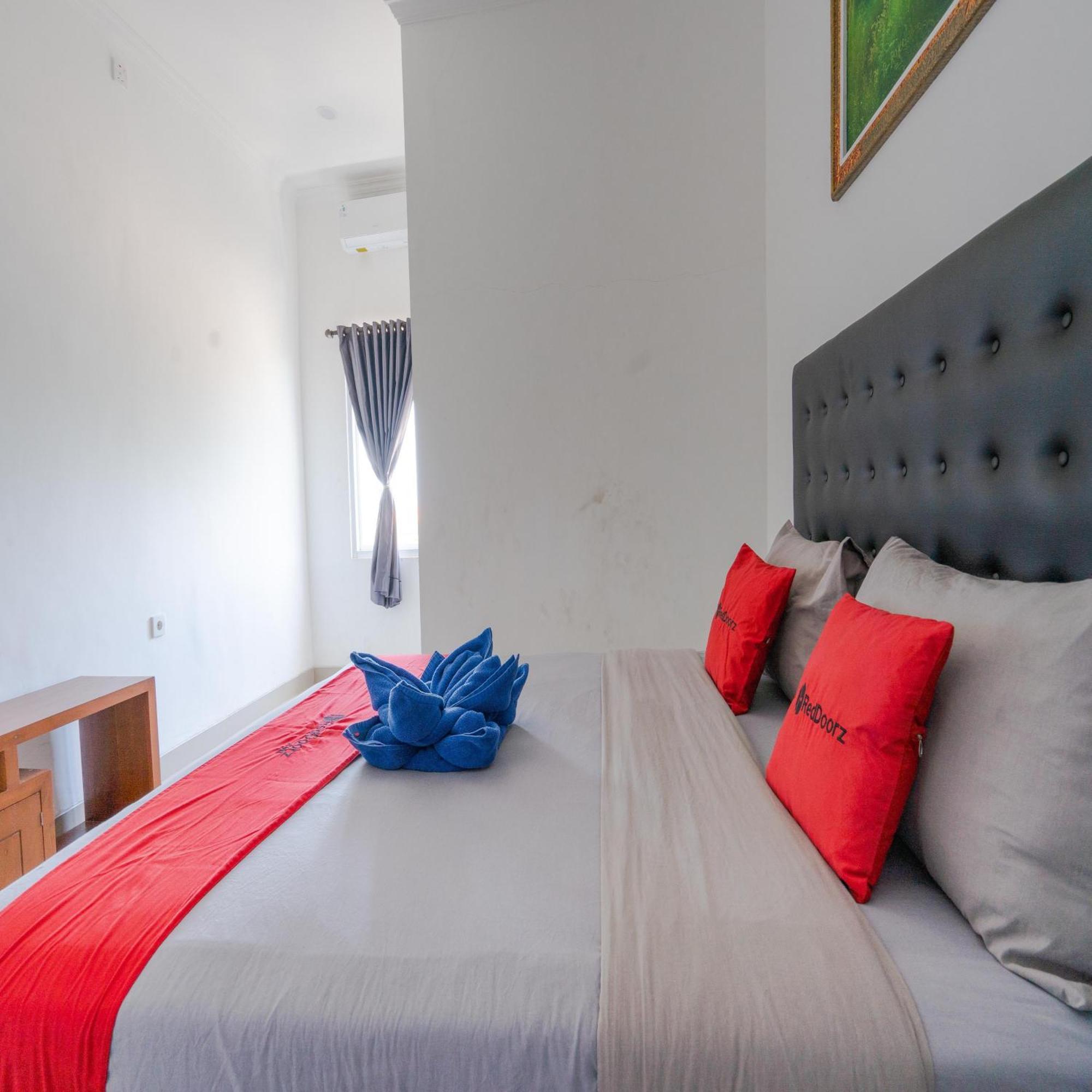 Reddoorz @ Uluwatu Suites Eksteriør bilde